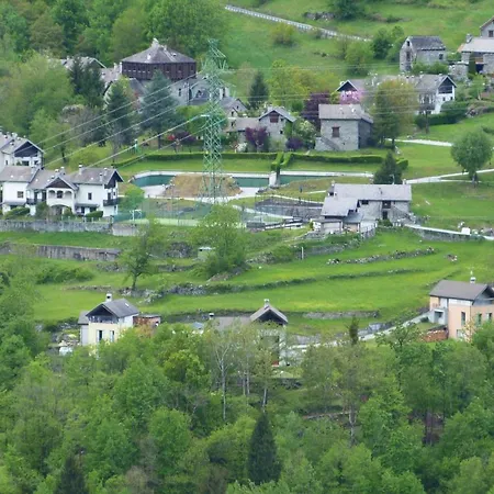 Maison 4 Jardin - Casa Design Ai Margini Del Bosco Holiday home Crodo